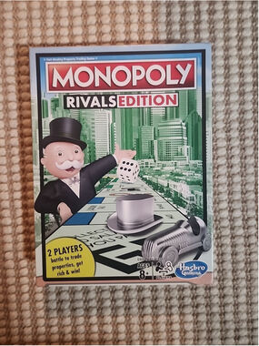 Monopoly RIVALS EDITION 2 Player Game By Hasbro Gaming Brand New